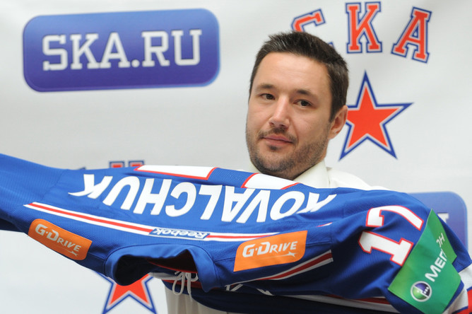 Илья Ковальчук не спешит расставаиться со свитером СКА