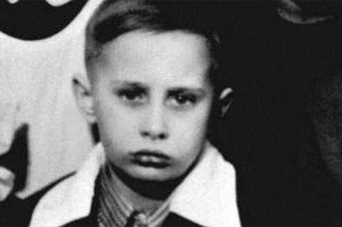 Владимир Путин в детстве