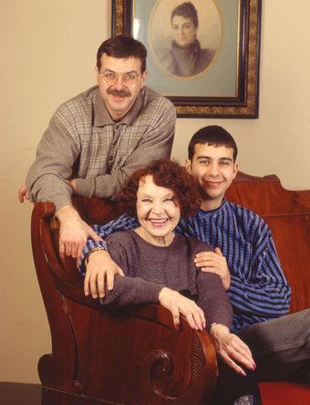Андрей, Иван и Нина Ургант