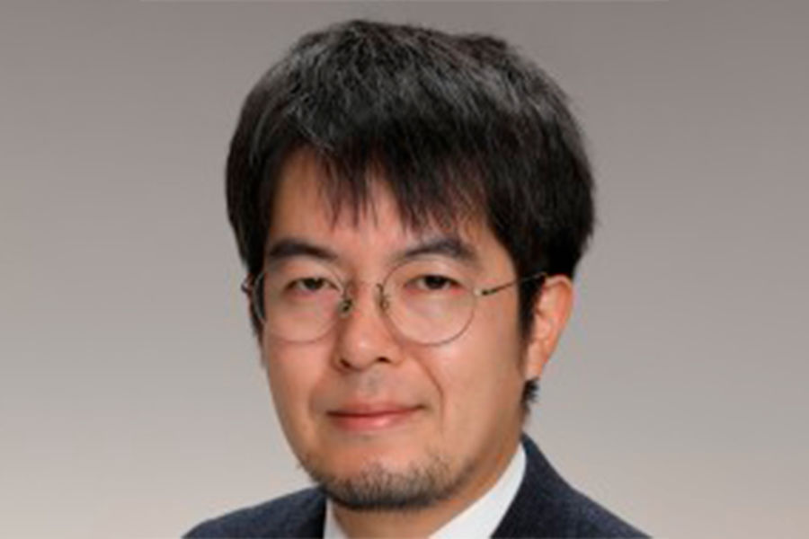Японский военный обозреватель и преподаватель Токийского университета Ю Коидзуми