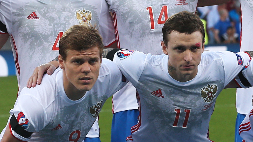 Александр Кокорин (слева) и Павел Мамаев чаще других российских футболистов попадают в скандальные истории