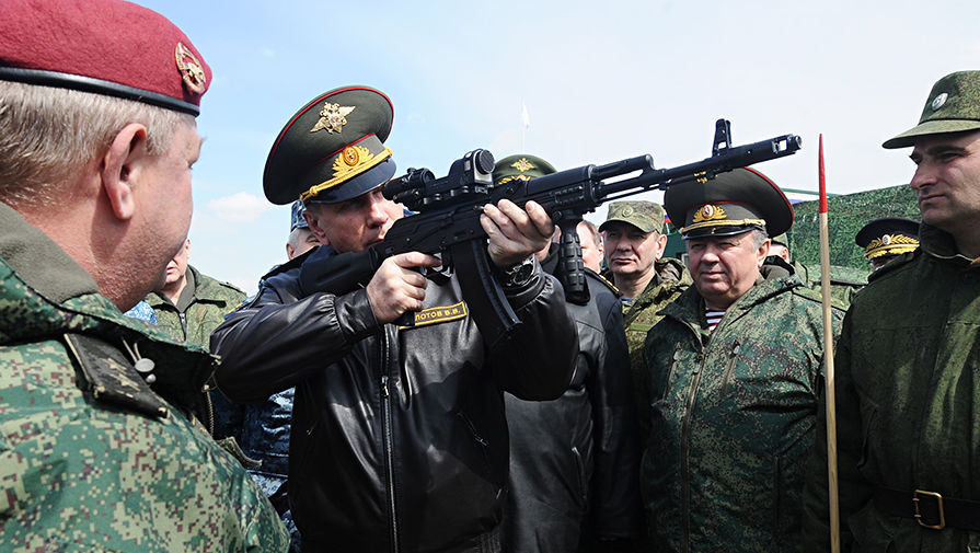 Главнокомандующий войсками Национальной гвардии Виктор Золотов