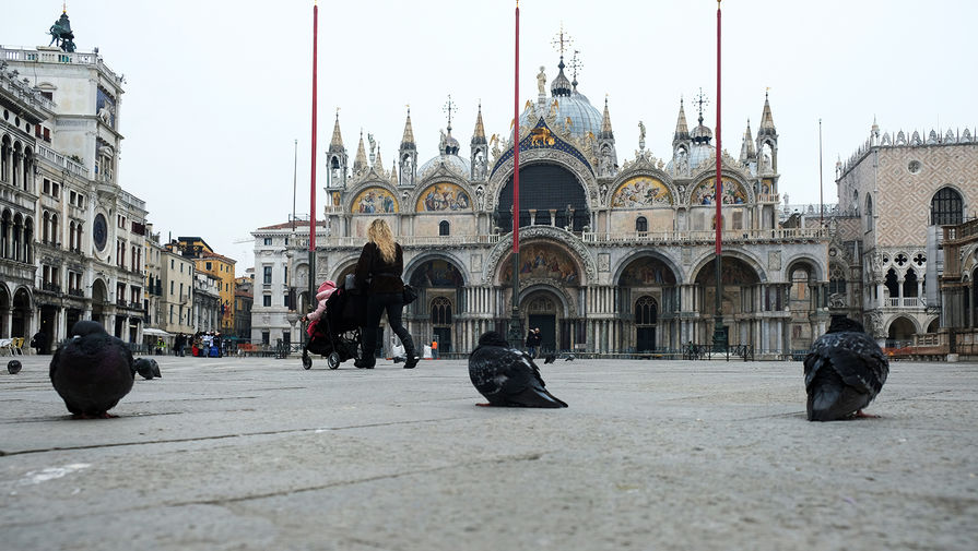 Опустевшая площадь Святого Марка в Венеции, 10 марта 2020 года