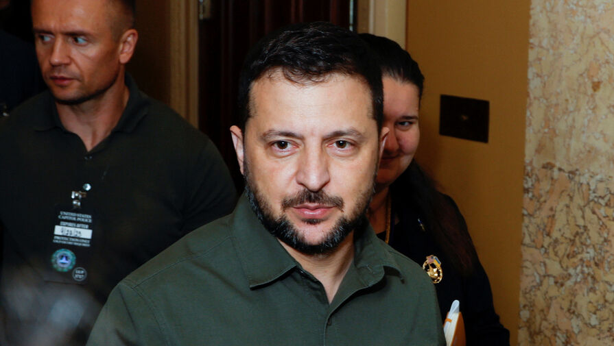 Зеленский заявил, что в сенате США пообещали быть на стороне Украины