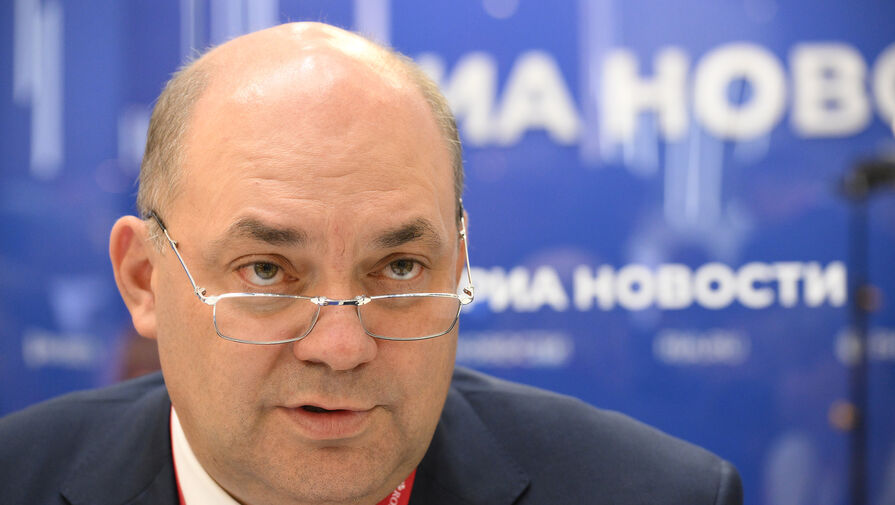 Хинштейн заявил, что курский экс-губернатор Смирнов проходит еще по ряду дел