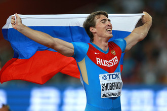 Сергей Шубенков после финиша в финальном забеге на дистанции 110 метров с барьерами на чемпионате мира 2015 по легкой атлетике в Пекине.