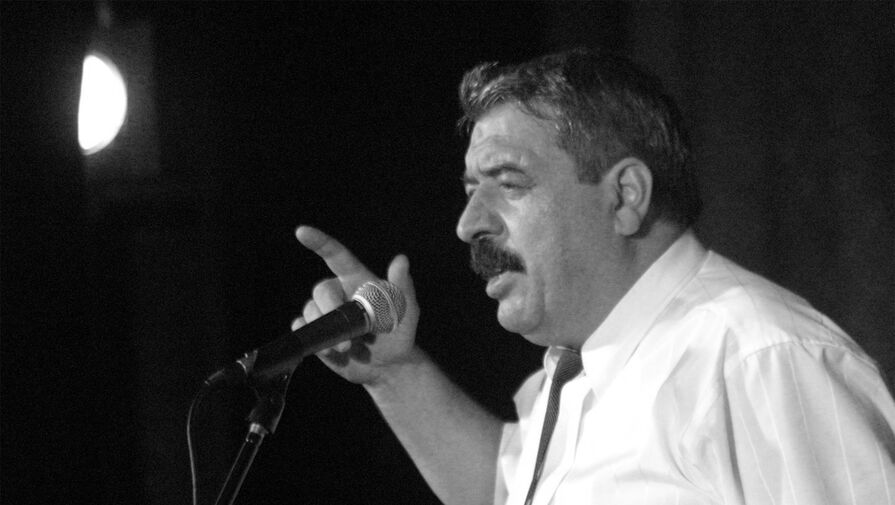 Умер поэт Магомед Ахмедов