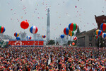 Церемония официальной встречи президента РФ Владимира Путина и председателя государственных дел Корейской Народно-Демократической Республики Ким Чен Ына на площади Ким Ир Сена в Пхеньяне, 19 июня 2024 года