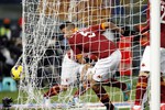 «Рома» отправила в ворота соперника четыре мяча