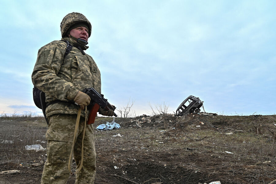 Украинский военнослужащий возле прифронтового села Роботино, 21 февраля 2024 года