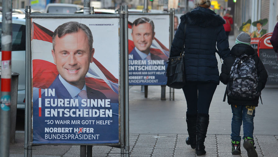 Агитационный плакат кандидата от ультраправой Австрийской партии свободы Норберта Хофера на одной из улиц Вены