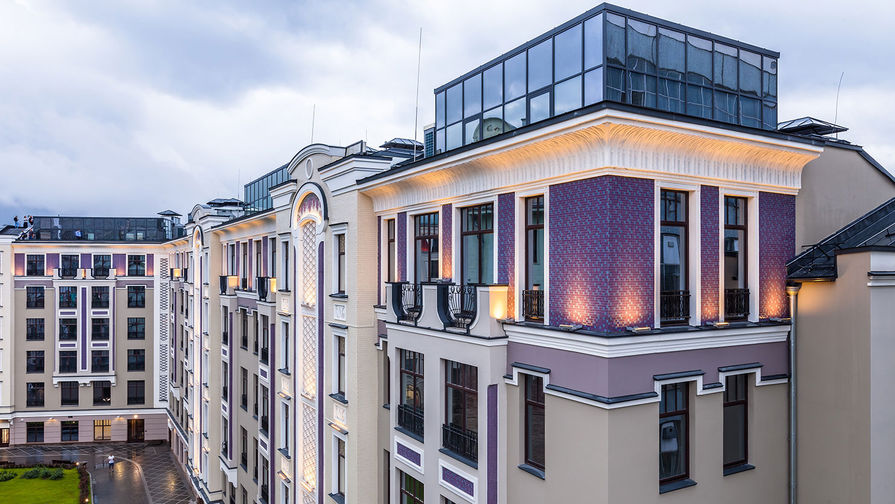 Риелторы заявили о снижении стоимости аренды элитного жилья в Москве на треть за год