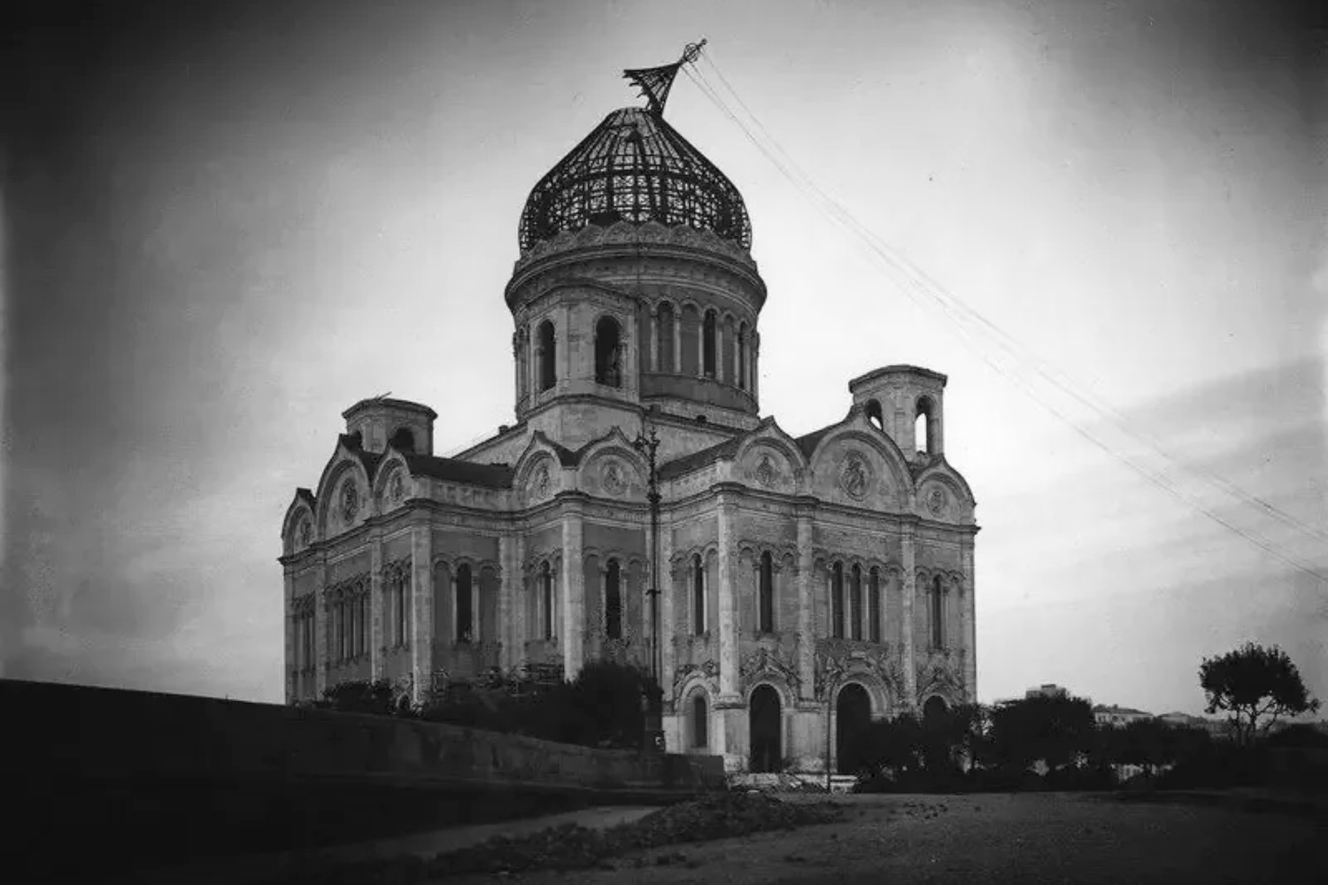 Почему в советском церкви