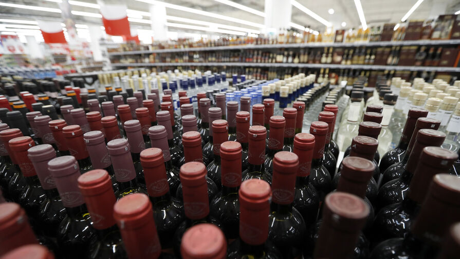 Акцизы на вино увеличат втрое. Останутся ли россияне без дешевого алкоголя