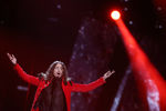 Представитель Польши певец Михал Шпак во время выступления во втором полуфинале 61-го международного конкурса песни «Евровидение-2016»