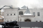 Тушение пожара в усадьбе Лопухиных в Малом Знаменском переулке в Москве, 10 декабря 2022 года
