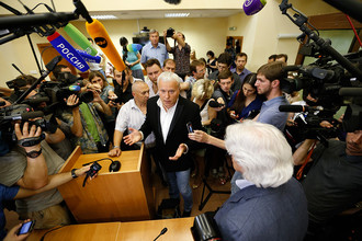 Александра Лебедева приговорили к 150 часам обязательных работ
