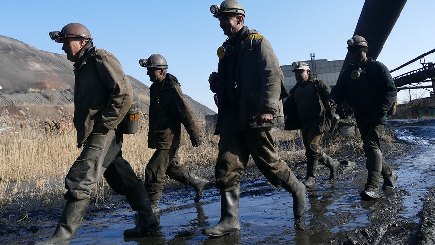 В Донецке в обесточенной шахте имени Засядько находится 21 человек