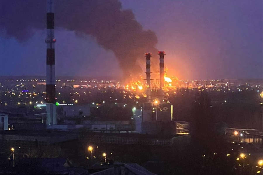 Пожар на&nbsp;нефтебазе в&nbsp;Белгородской области, 1&nbsp;апреля 2022&nbsp;года 