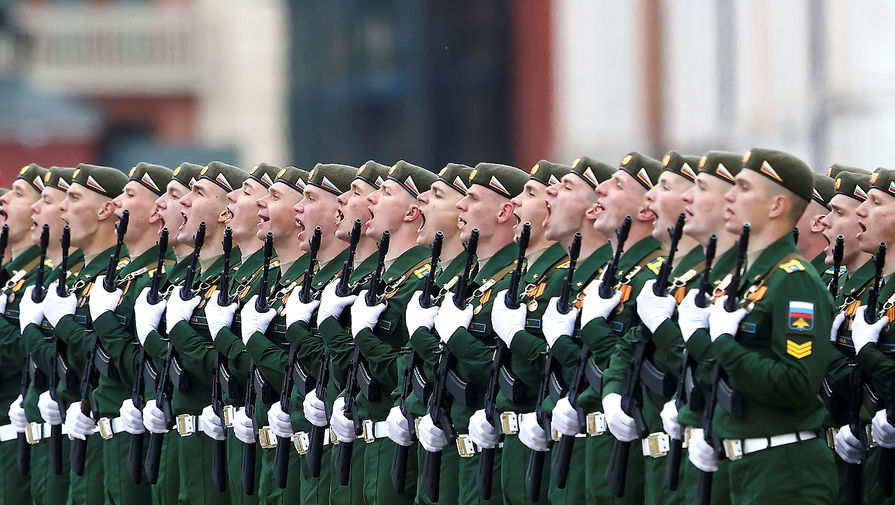 Шойгу: в 2023 году в военные вузы планируется набрать около 18 тыс. курсантов и слушателей