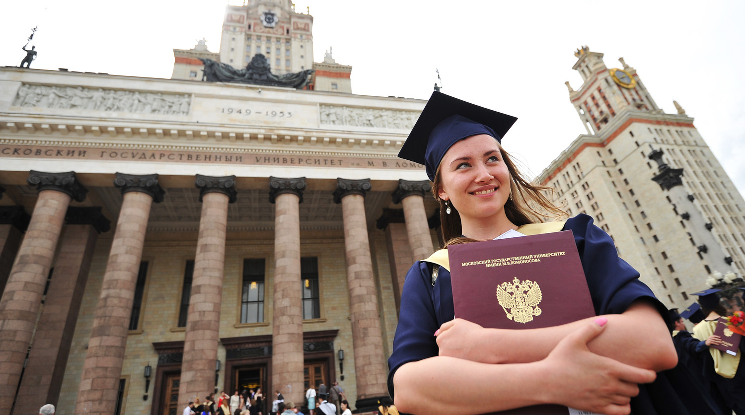 В вузах за границей учатся всего 1,5% россиян - Газета.Ru