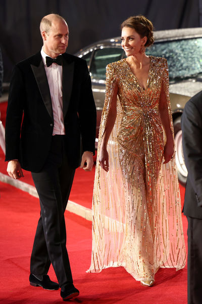 Герцог и герцогиня Кембриджские Уильям и Кэтрин на&nbsp;мировой премьере 25-го фильма об агенте 007&nbsp;Джеймсе Бонде &laquo;Не время умирать&raquo; в&nbsp;Лондоне, 28&nbsp;сентября 2021&nbsp;года 