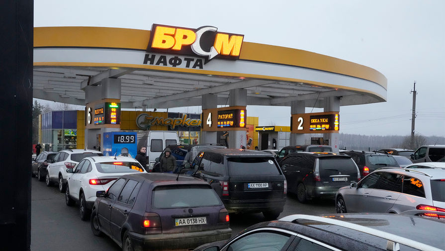 На Украине заявили о переговорах с мировыми компаниями по поставкам топлива