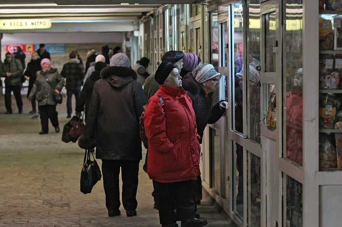 Торговые павильоны в подземном переходе станции метро «Варшавская»