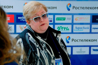 Тренер россиян Натальи Забияко и Александра Энберта, занимающих первое место после короткой программы пар, Нина Мозер