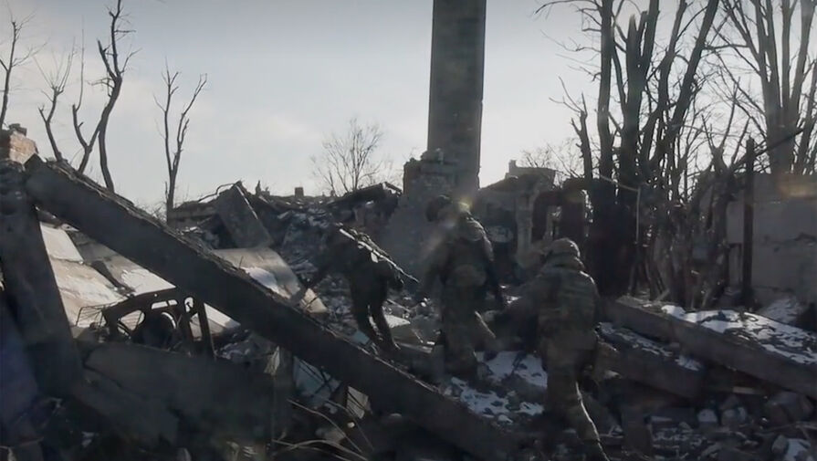 ВСУ в панике покидают поселок Керамик под Авдеевкой, оставляя раненых