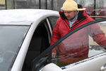 Андрей Филин около своего автомобиля