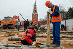 Строительные работы на месте демонтированного 14-го корпуса Московского Кремля