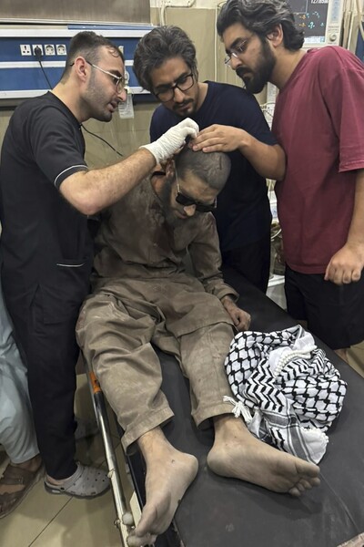 Пострадавший в&nbsp;результате индийской ракетной атаки мужчина в&nbsp;больнице в&nbsp;Бахавалпуре, 7&nbsp;мая 2025&nbsp;года