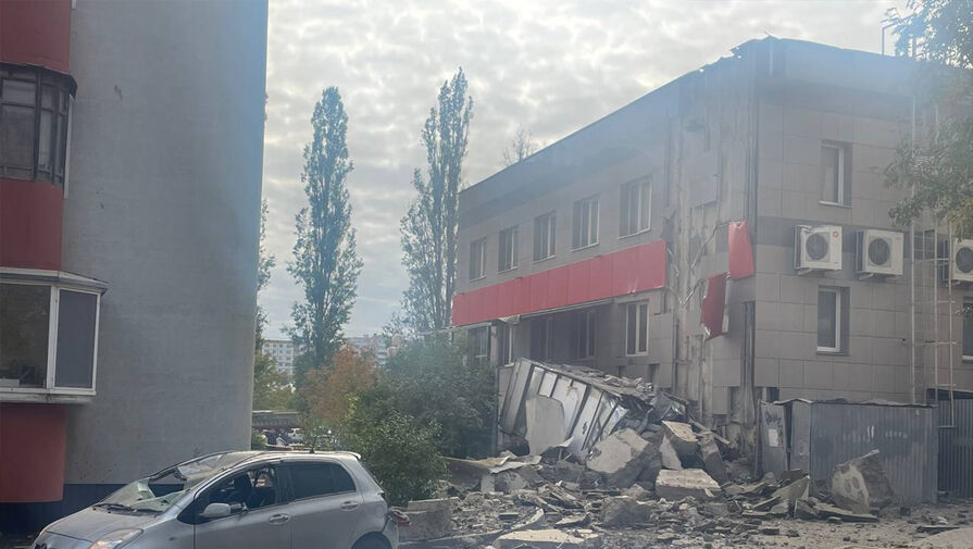 Технический этаж жилой высотки в Белгороде поврежден в результате обстрела