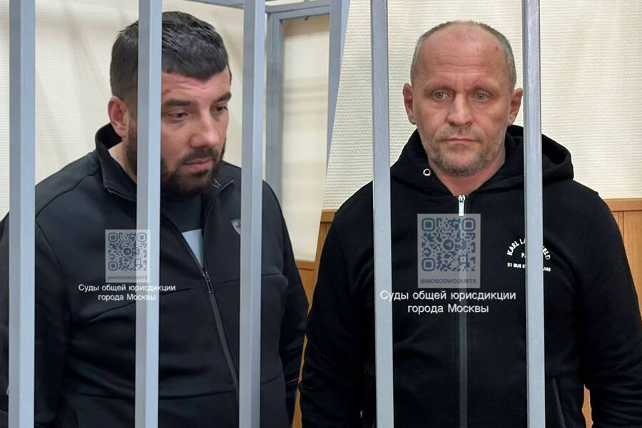 Подозреваемые в участии в преступном сообществе в Белгородской области в зале суда