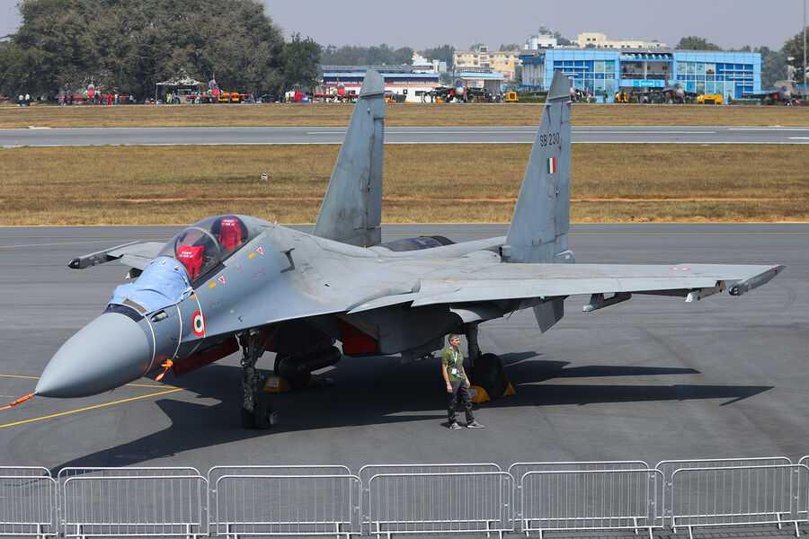 Многоцелевой истребитель Су-30 на&nbsp;международной выставке Aero India 2025&nbsp;на&nbsp;территории военно-воздушной базы Yelahanka в&nbsp;Бангалоре
