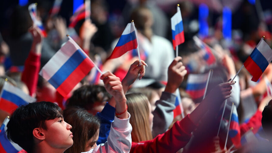 Политолог назвал межнациональное согласие основой российского государства