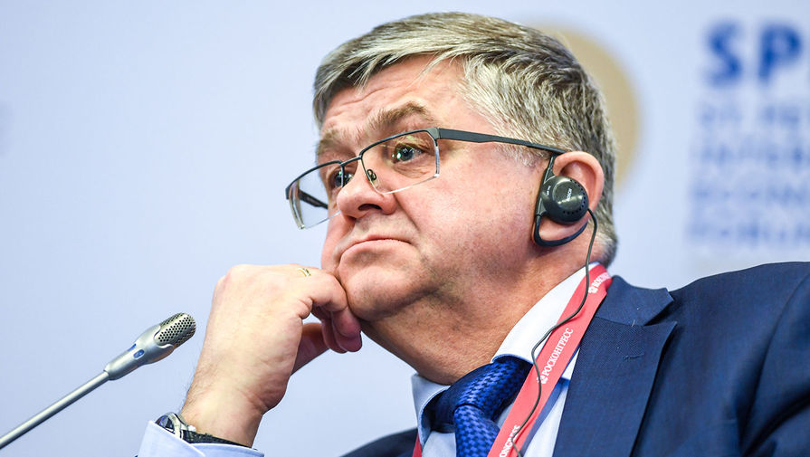 Замминистра здравоохранения России Сергей Краевой на сессии экономического форума в Санкт-Петербурге, 2018 год