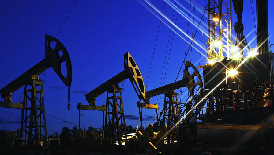 Bloomberg: США пересматривают условия лимита цен на российскую нефть в сторону смягчения
