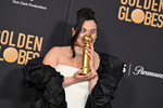 Лили Гладстоун получила «Золотой глобус» за главную женскую роль в фильме Мартина Скорсезе «Убийцы цветочной луны»