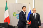 Председатель Совета министров Италии Маттео Ренци и президент России Владимир Путин во время встречи в рамках саммита «Группы двадцати»