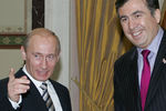 Владимир Путин и Михаил Саакашвили перед началом саммита СНГ в Доме дружбы в Москве, 2008 год