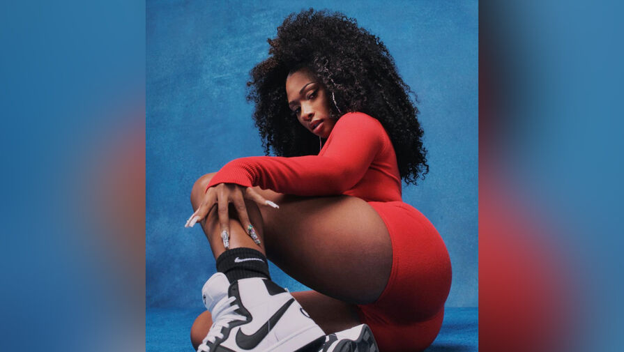 Рэпершу Megan Thee Stallion заподозрили в романе с футболистом Интера
