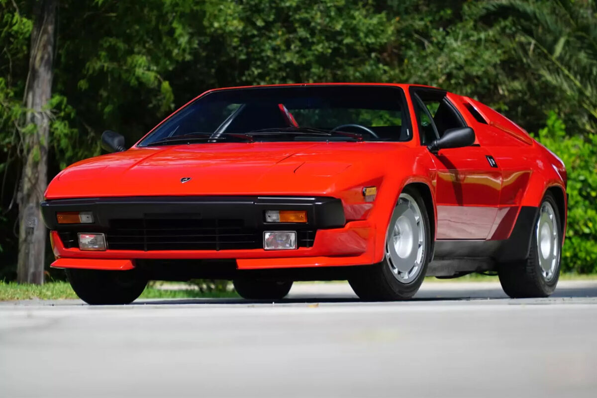 Редкий итальянский спорткар Lamborghini Jalpa пустят с молотка - Газета.Ru  | Новости