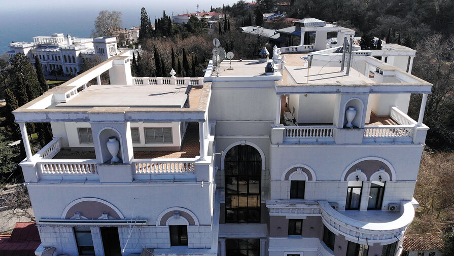 "Это счастливая случайность". Москвичка не знала, что покупает квартиру Зеленской в Крыму