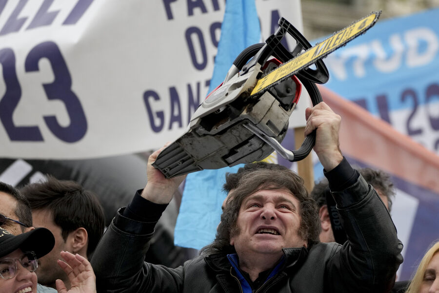 Сенатор считает, что победа Милея в Аргентине приведет к катастрофе