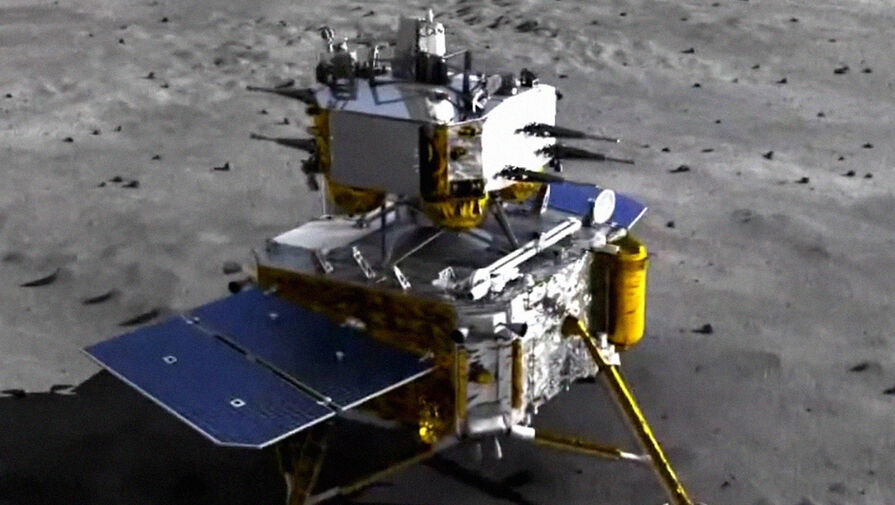 Китайский посадочный модуль прилунился на обратной стороне Луны