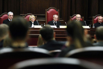 Конституционный суд РФ начал рассматривать, пожалуй, самое скандальное дело за свою историю