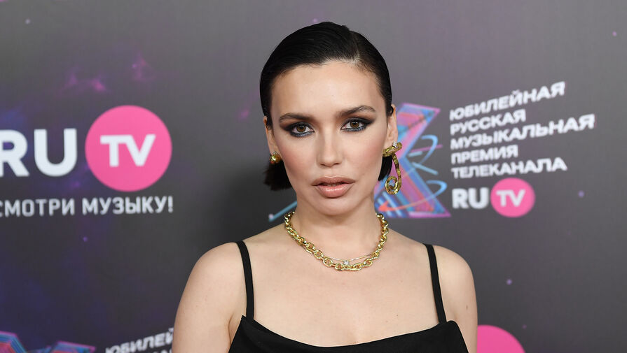 Экс-солистка Serebro Ольга Серябкина приняла участие в шоу Выжить в Дубае