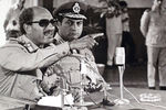 Президент Египта Анвар Садат и вице-президент Хосни Мубарак в Каире, 1979 год